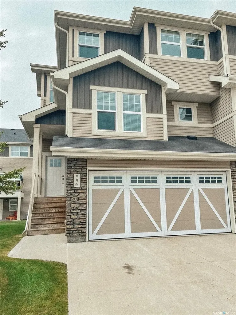556 Pringle Crescent Saskatoon SK S7T 1C9