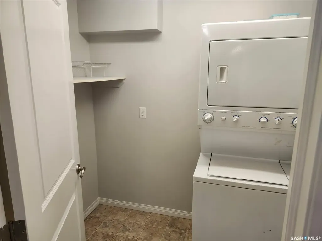 2221 Adelaide Street Saskatoon SK S7J 5L9