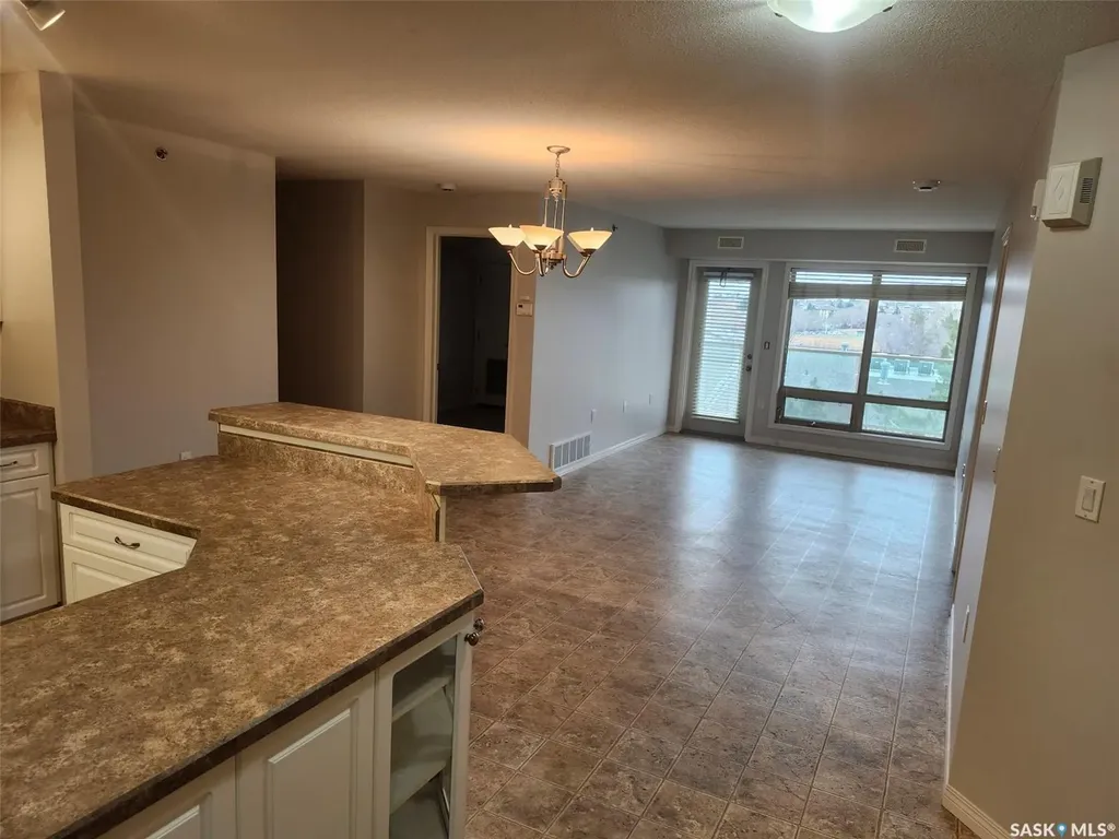 2221 Adelaide Street Saskatoon SK S7J 5L9