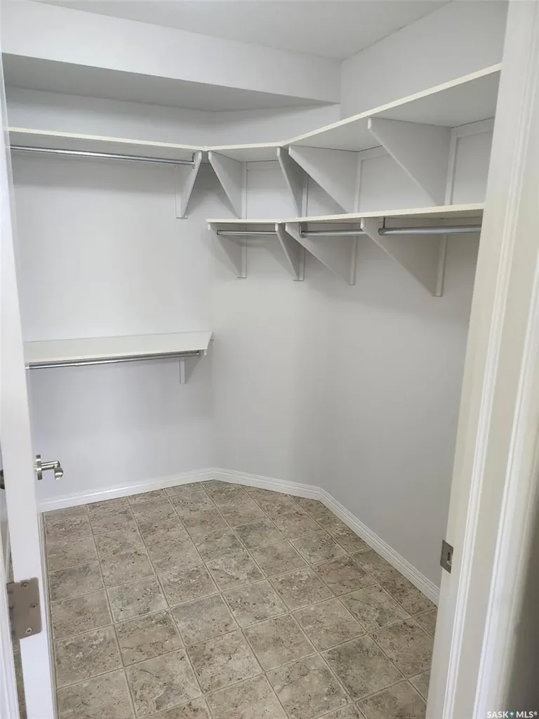2221 Adelaide Street Saskatoon SK S7J 5L9