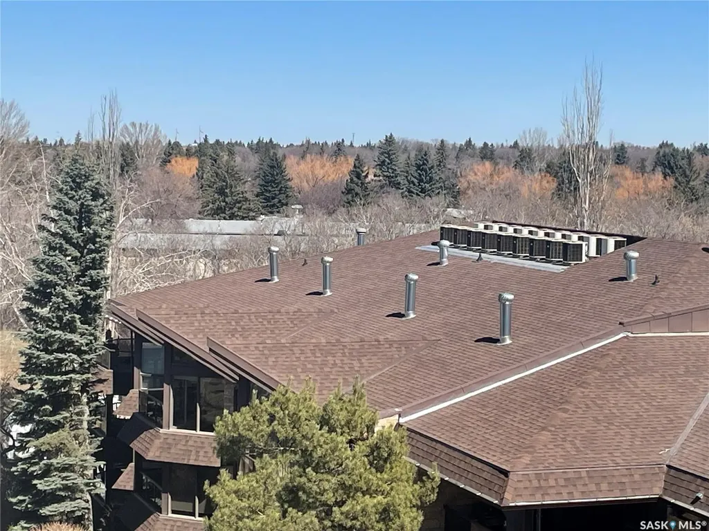 2221 Adelaide Street Saskatoon SK S7J 5L9