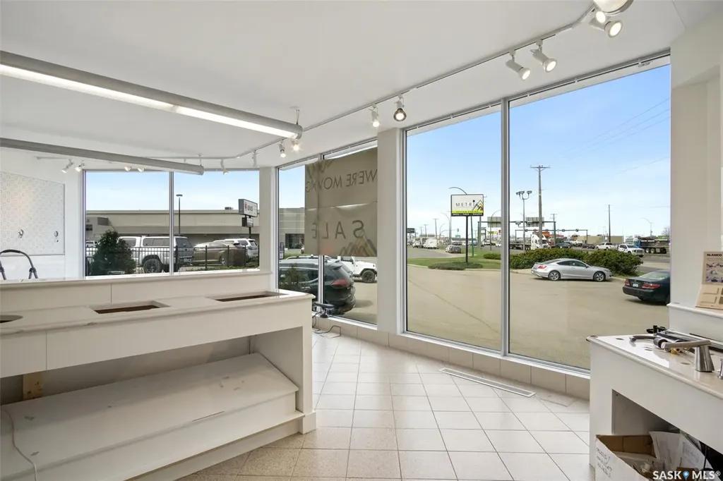 285 Venture Crescent Saskatoon SK S7K 6N8
