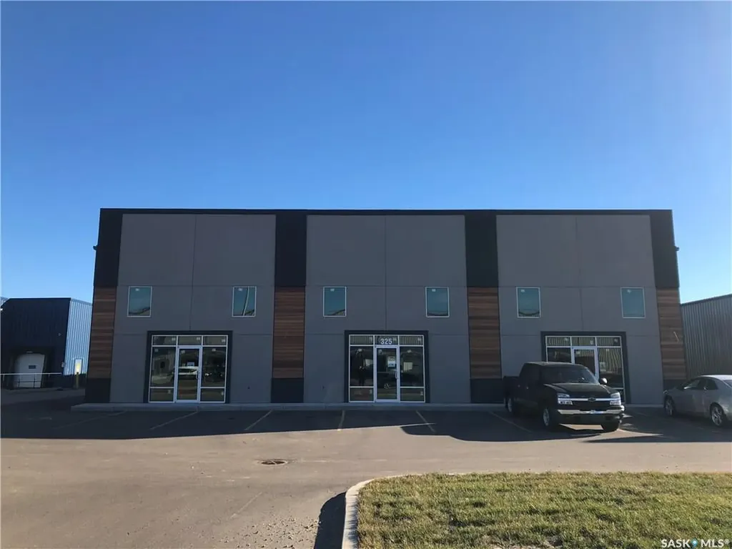325 68th Street E Saskatoon SK S7P 0E3