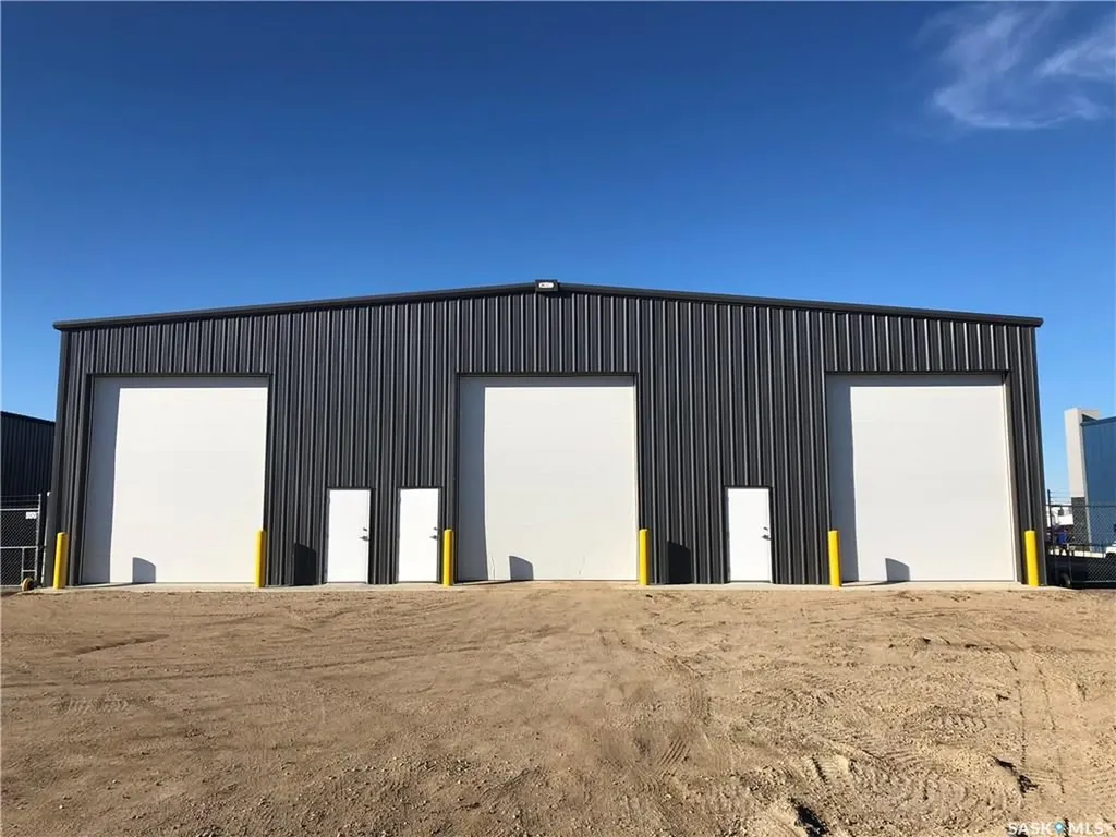325 68th Street E Saskatoon SK S7P 0E3