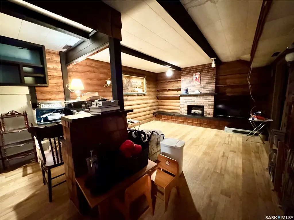 586 Laurier Drive Prince Albert SK S6V 5M3