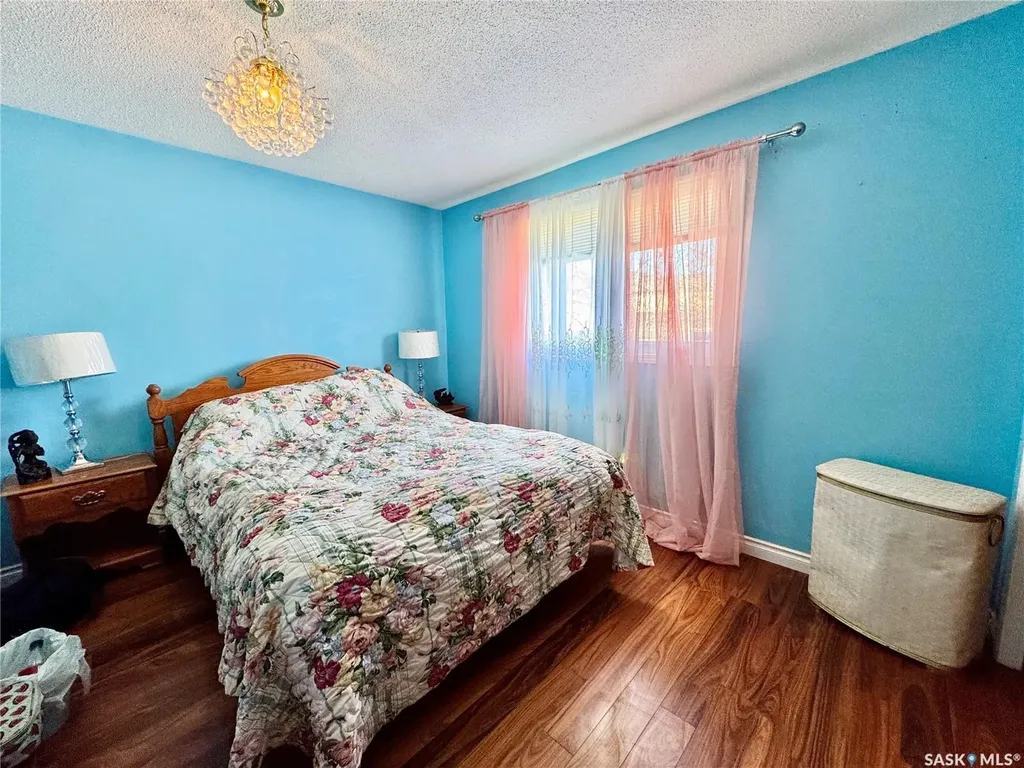 586 Laurier Drive Prince Albert SK S6V 5M3