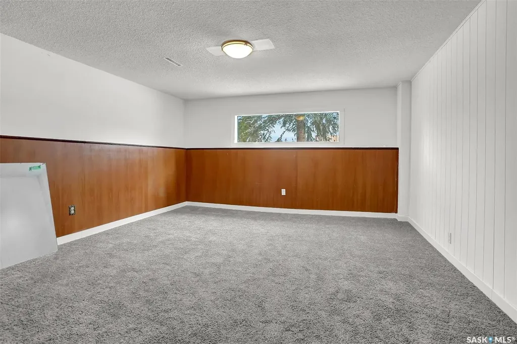 345 Durham Drive Regina SK S4S 4Z6