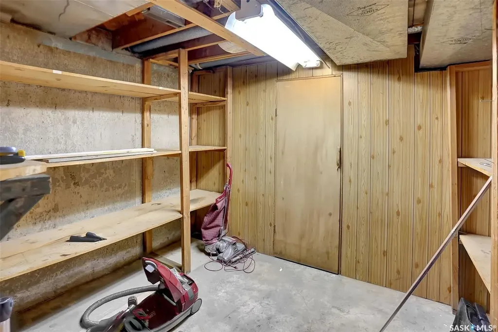 345 Durham Drive Regina SK S4S 4Z6