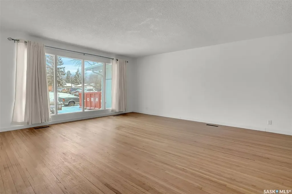 345 Durham Drive Regina SK S4S 4Z6