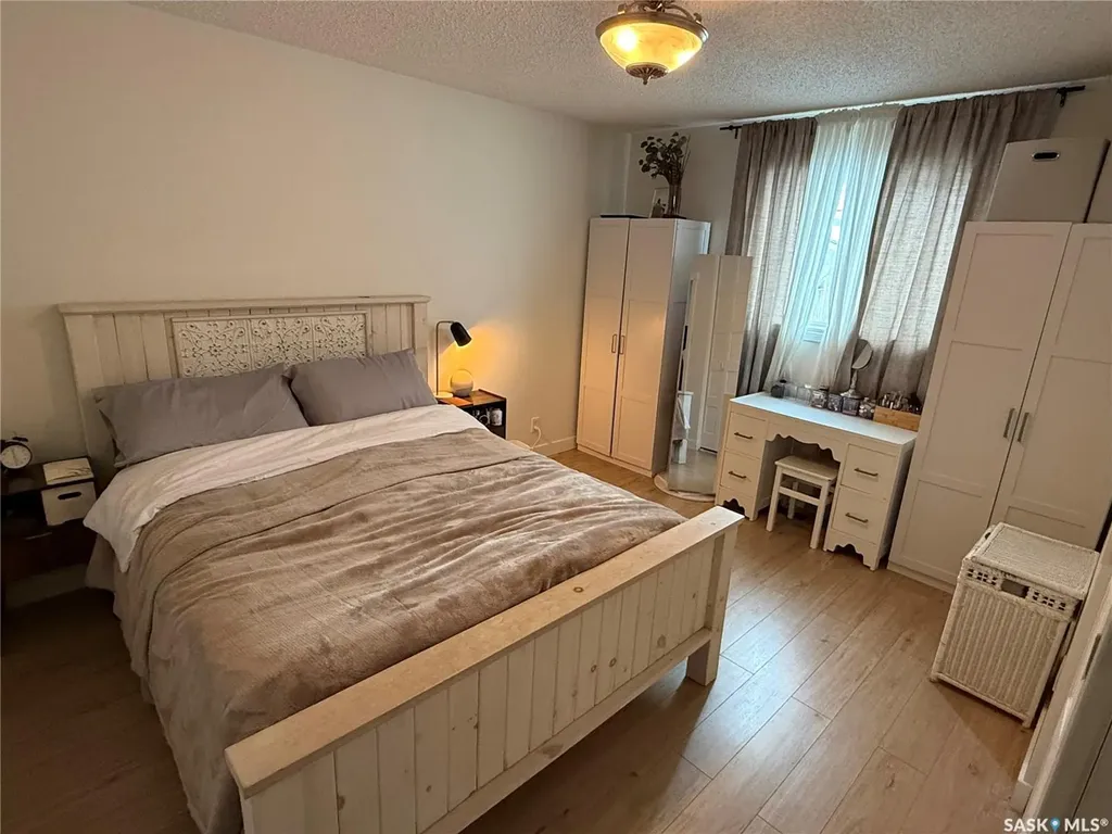 804 6th Street W Nipawin SK S0E 1E0