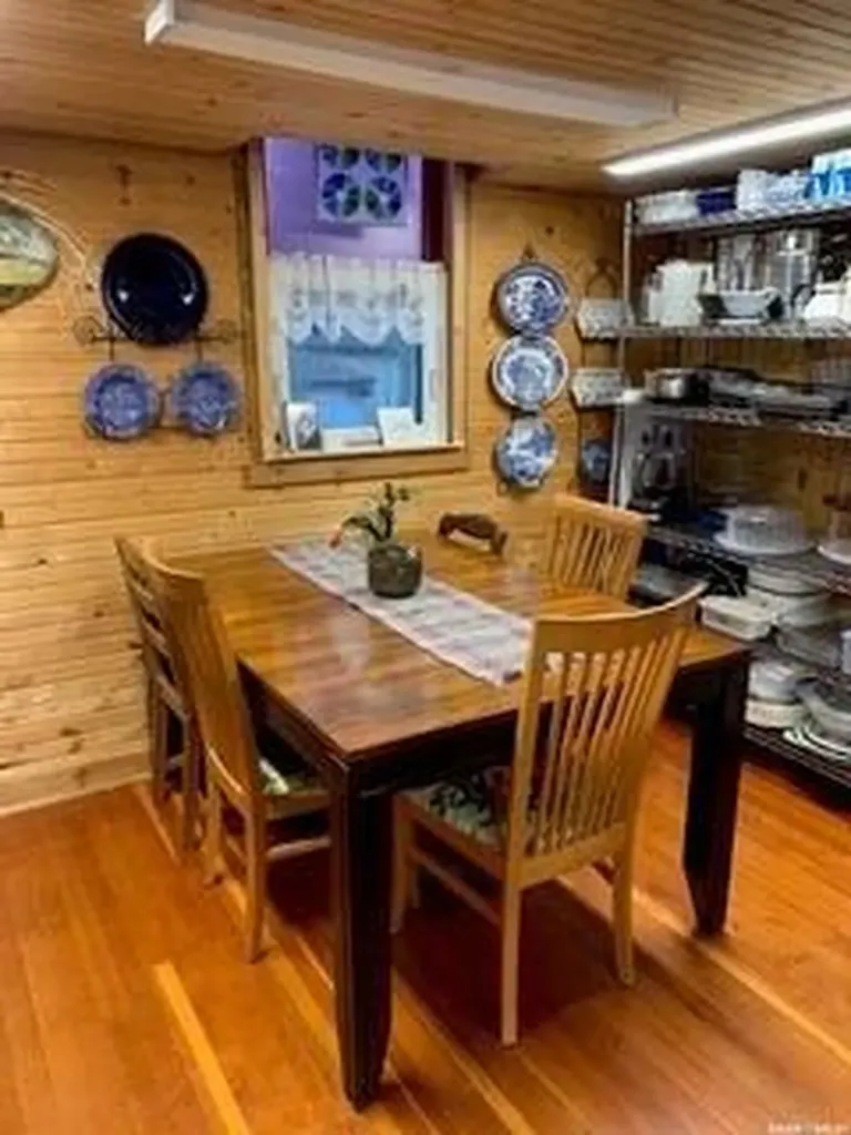 222 1st Avenue Glaslyn SK S0M 0Y0