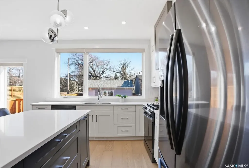 738 Main Street Saskatoon SK S7H 0K1