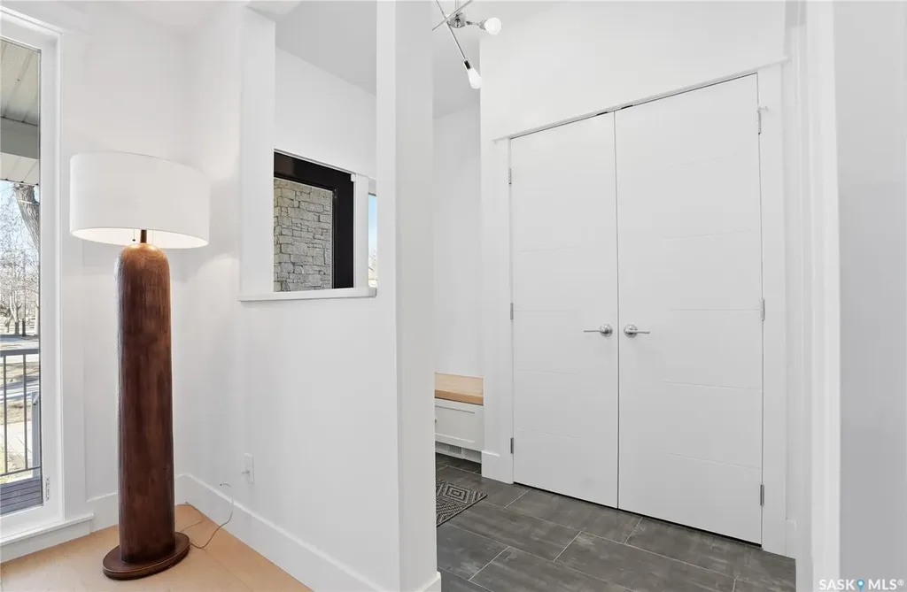 738 Main Street Saskatoon SK S7H 0K1