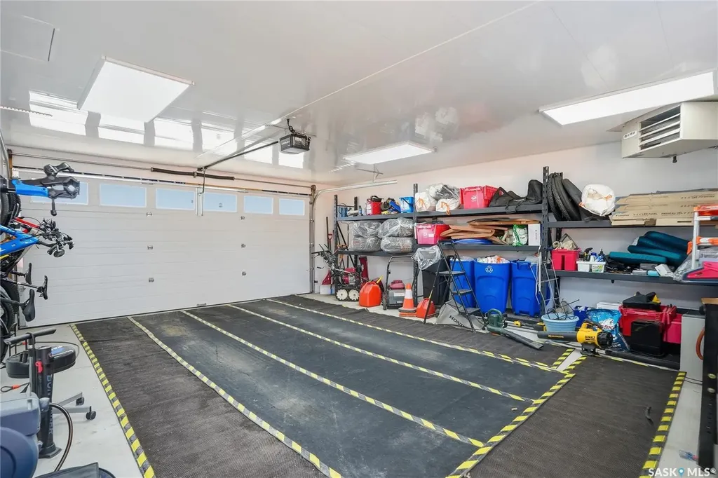 738 Main Street Saskatoon SK S7H 0K1
