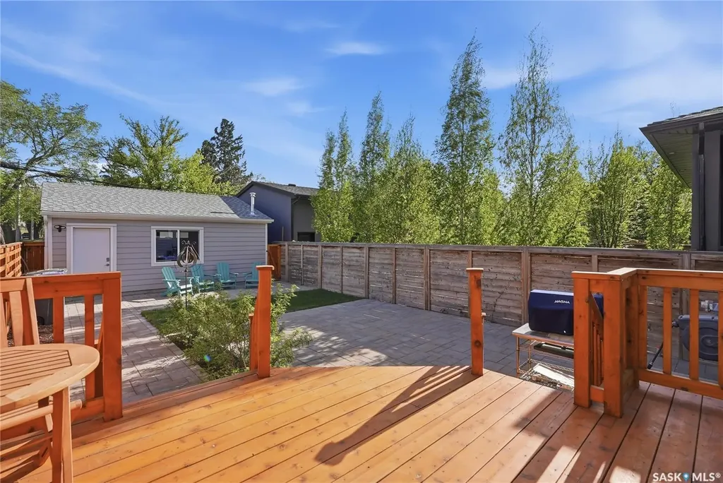 738 Main Street Saskatoon SK S7H 0K1