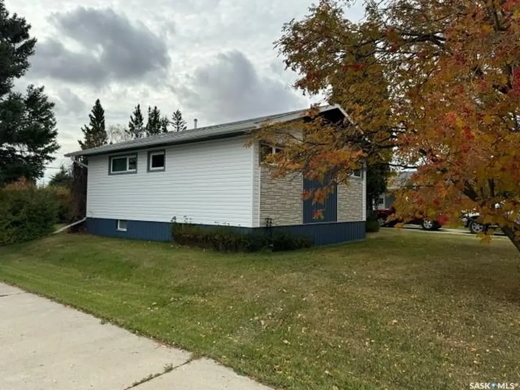 533 Highway Avenue E Preeceville SK S0A 3B0