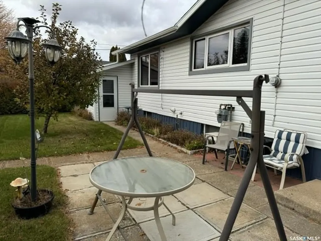 533 Highway Avenue E Preeceville SK S0A 3B0