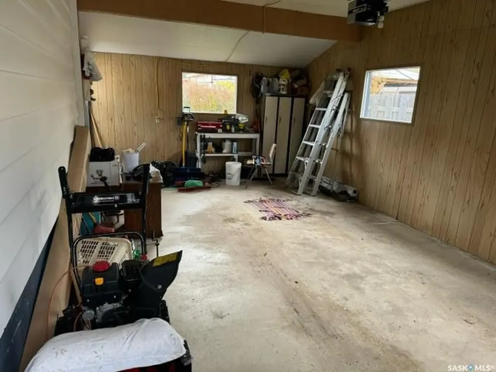 533 Highway Avenue E Preeceville SK S0A 3B0