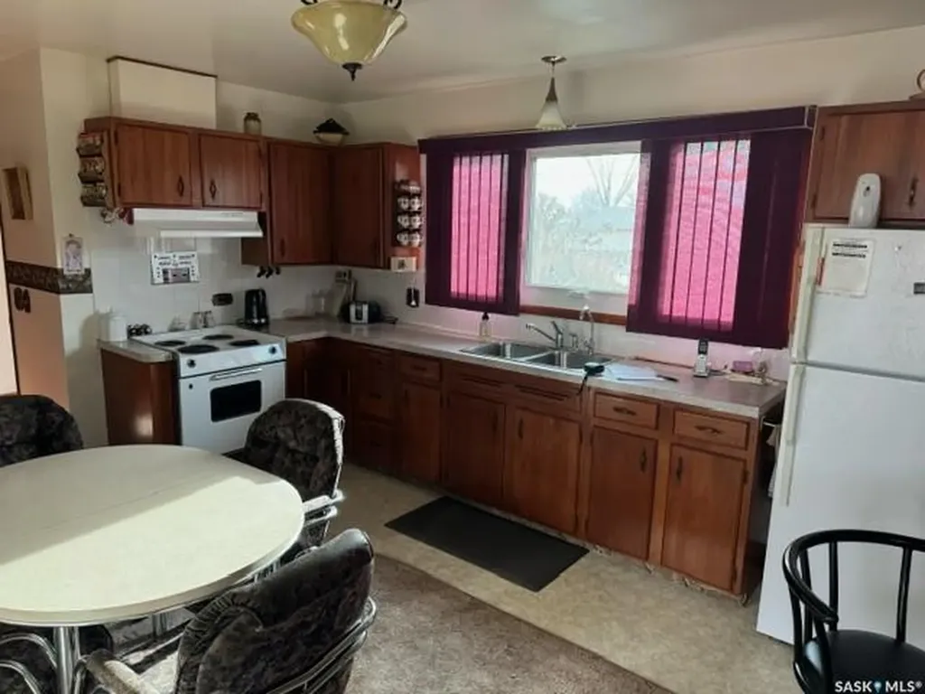 533 Highway Avenue E Preeceville SK S0A 3B0