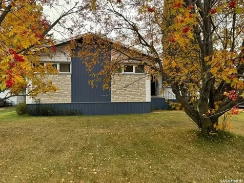 533 Highway Avenue E Preeceville SK S0A 3B0