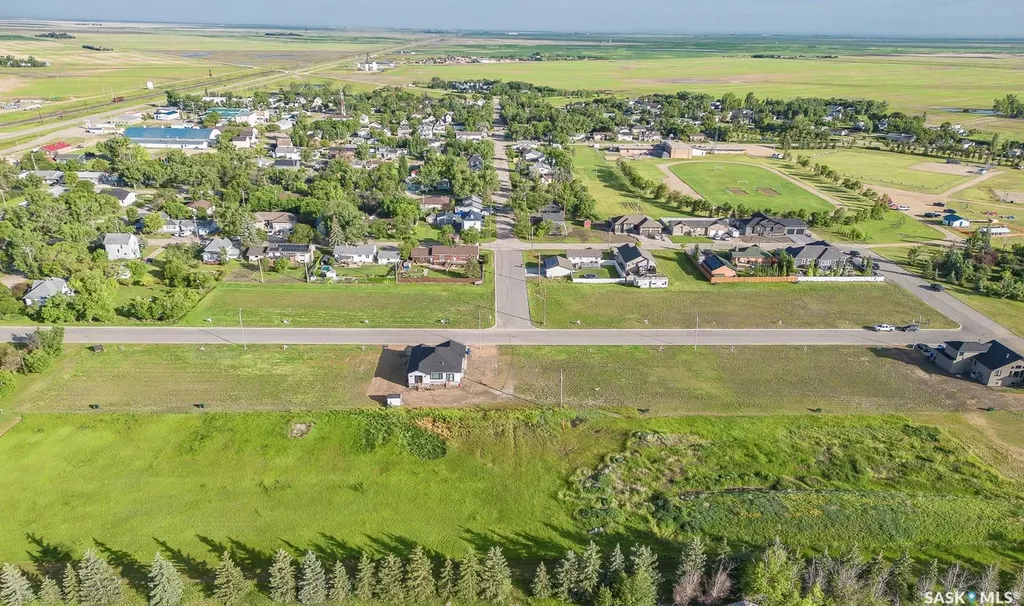 203 D'arcy Street Rouleau SK S0G 4H0