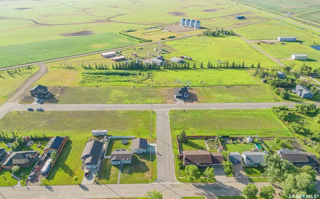 203 D'arcy Street Rouleau SK S0G 4H0