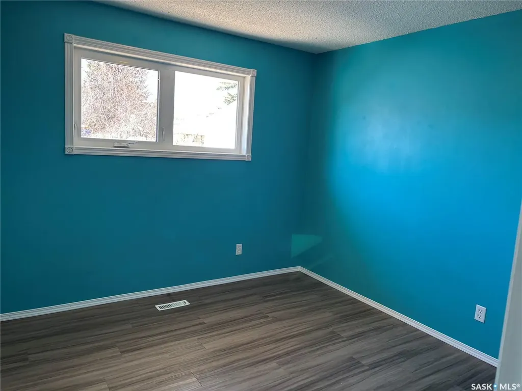 201 Lister Kaye Crescent Swift Current SK S9H 4J6