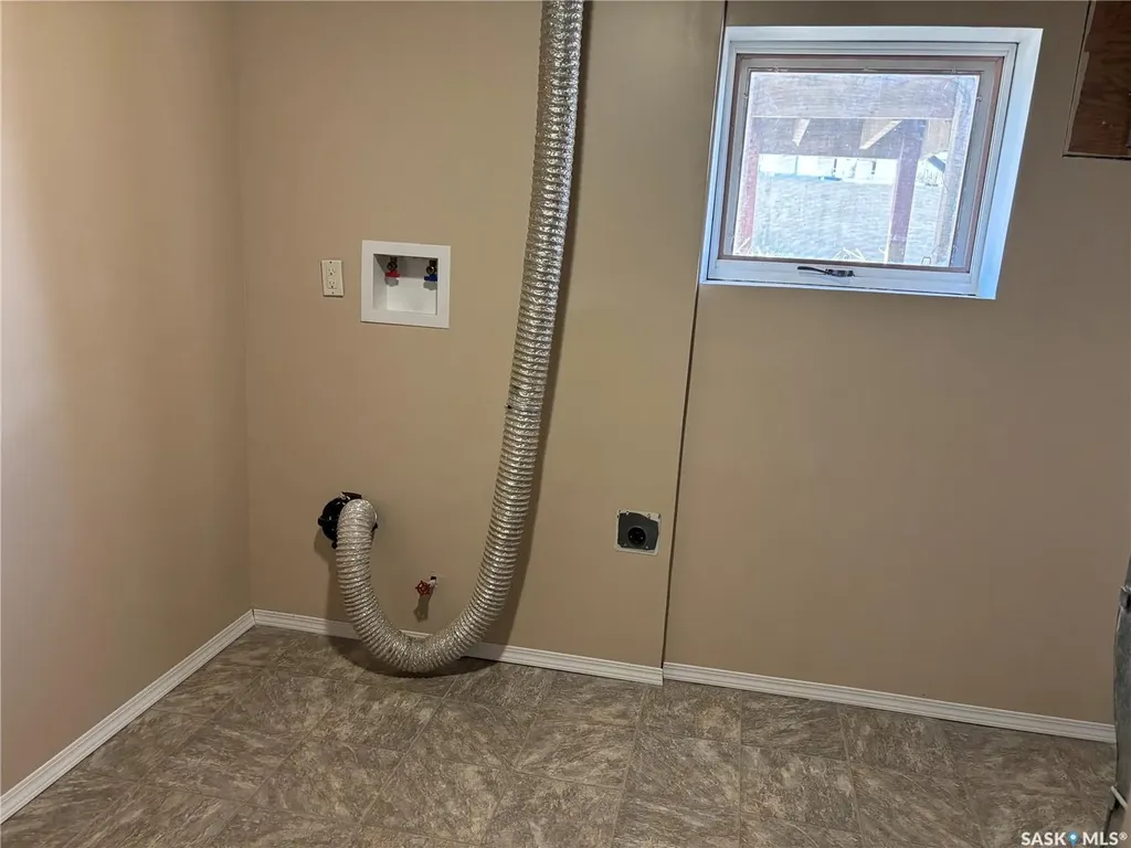 201 Lister Kaye Crescent Swift Current SK S9H 4J6