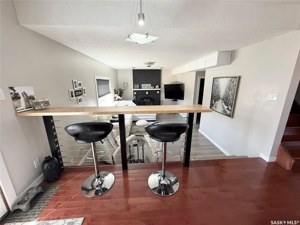 787 Brimacombe Drive Weyburn SK S4H 2P7