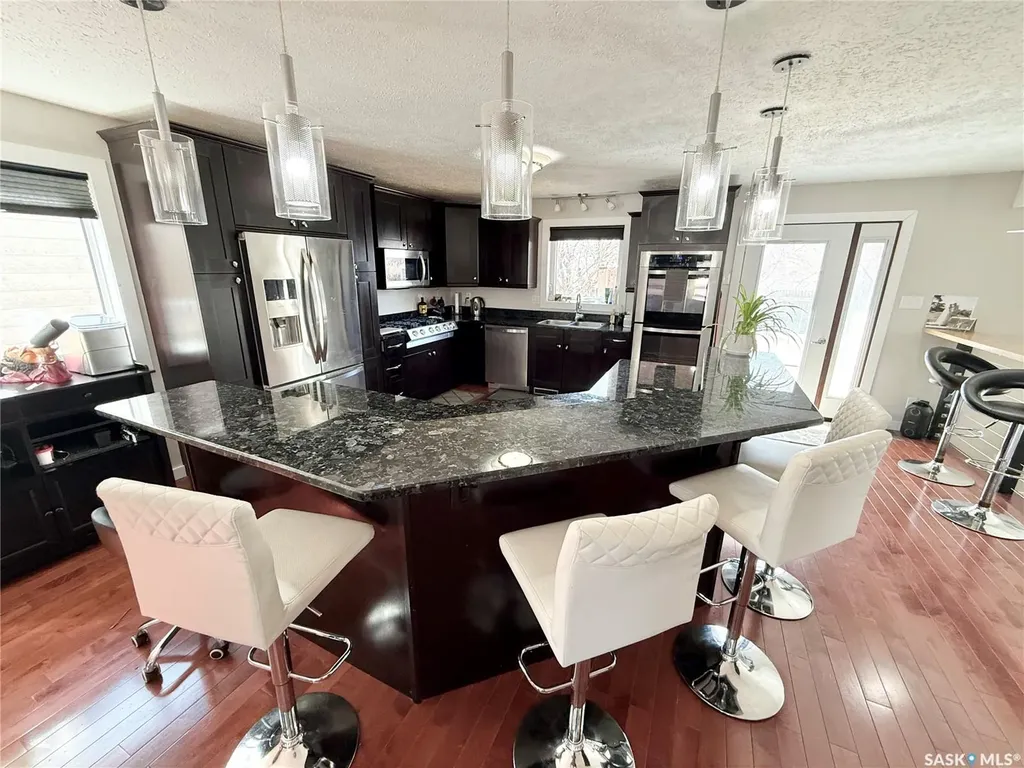 787 Brimacombe Drive Weyburn SK S4H 2P7