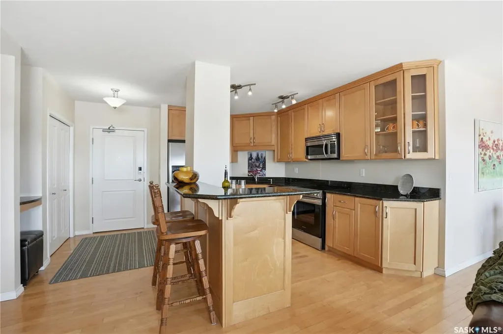 902 Spadina Crescent E Saskatoon SK S7K 0G8