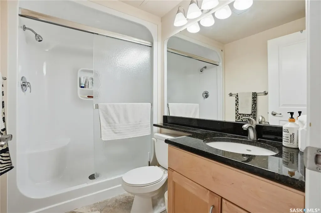 902 Spadina Crescent E Saskatoon SK S7K 0G8