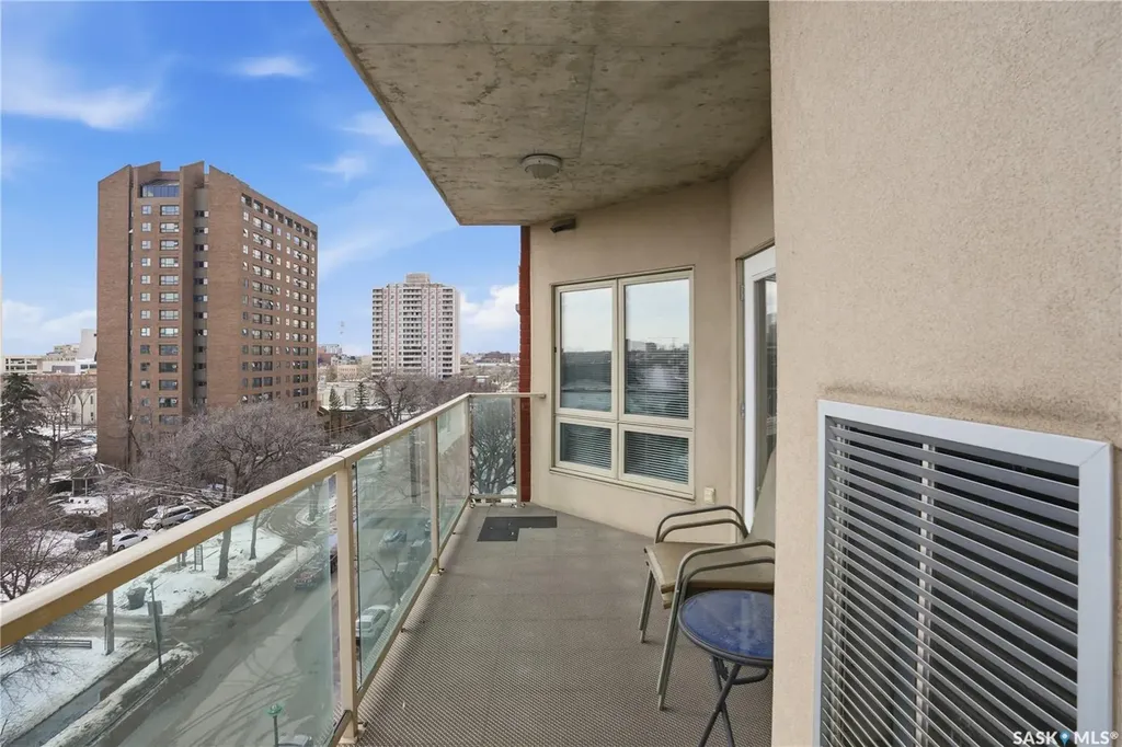902 Spadina Crescent E Saskatoon SK S7K 0G8