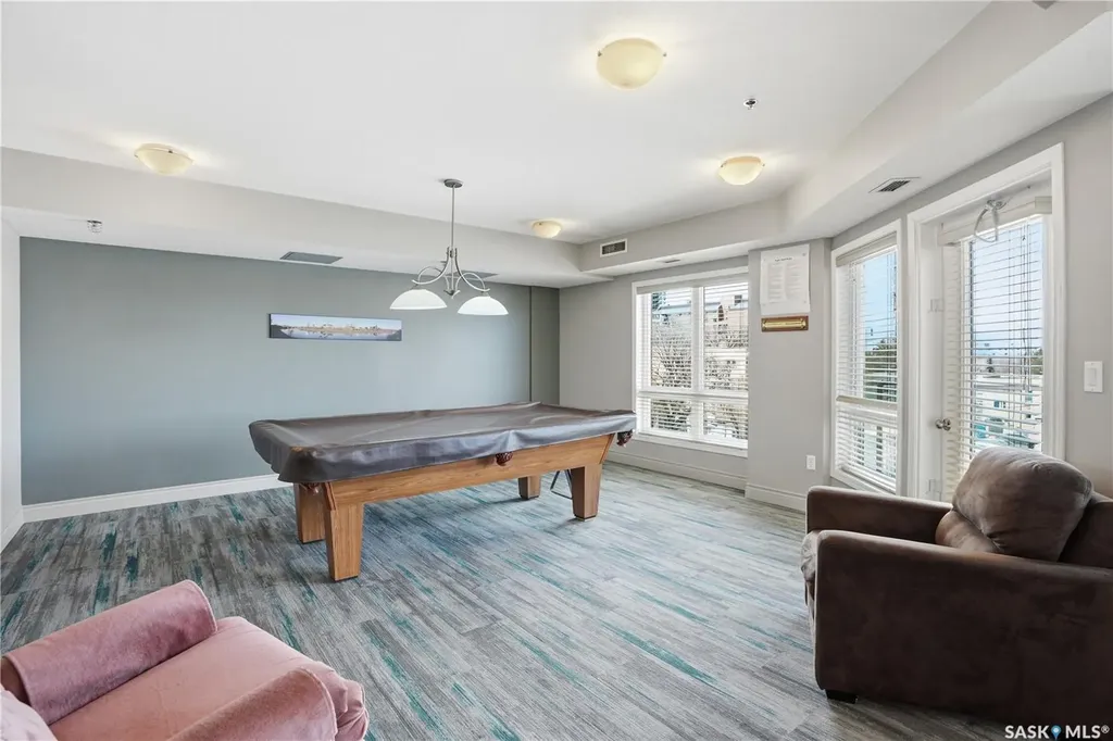902 Spadina Crescent E Saskatoon SK S7K 0G8