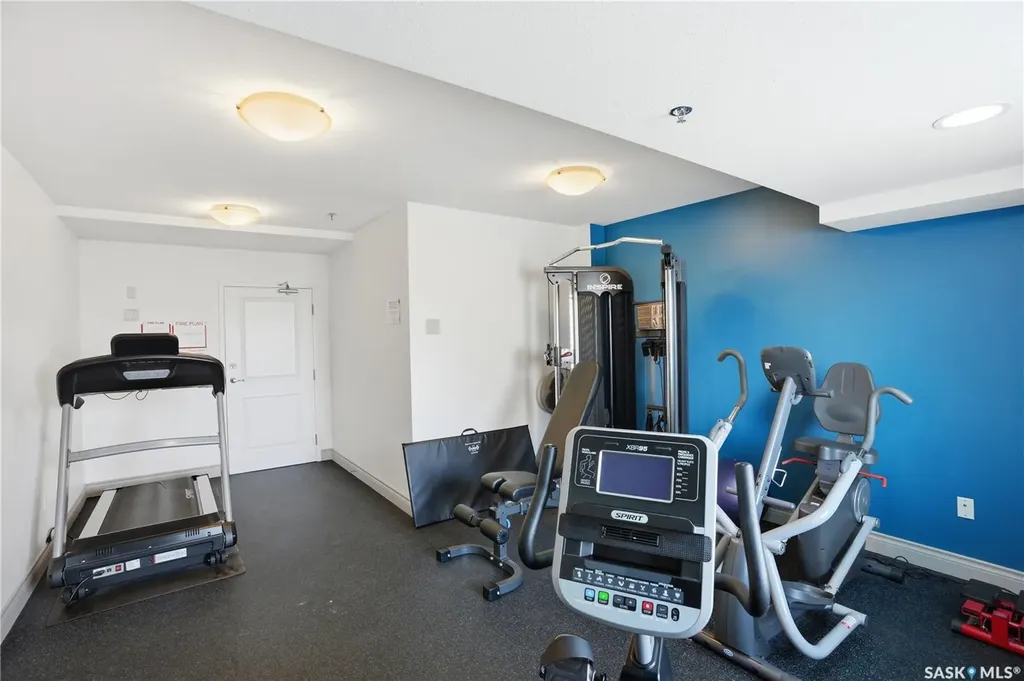 902 Spadina Crescent E Saskatoon SK S7K 0G8