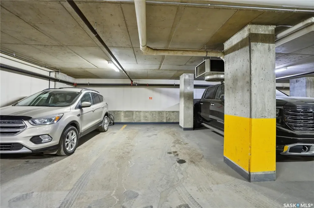 902 Spadina Crescent E Saskatoon SK S7K 0G8