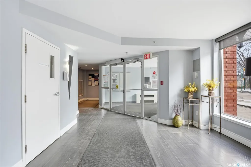 902 Spadina Crescent E Saskatoon SK S7K 0G8