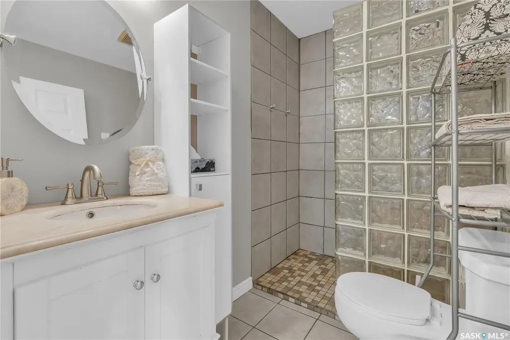 3120 Rae Street Regina SK S4S 1S1