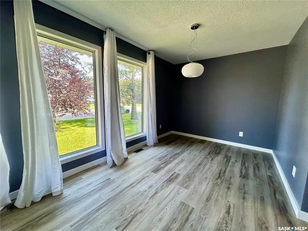 116 6th Street E Nipawin SK S0E 1E0