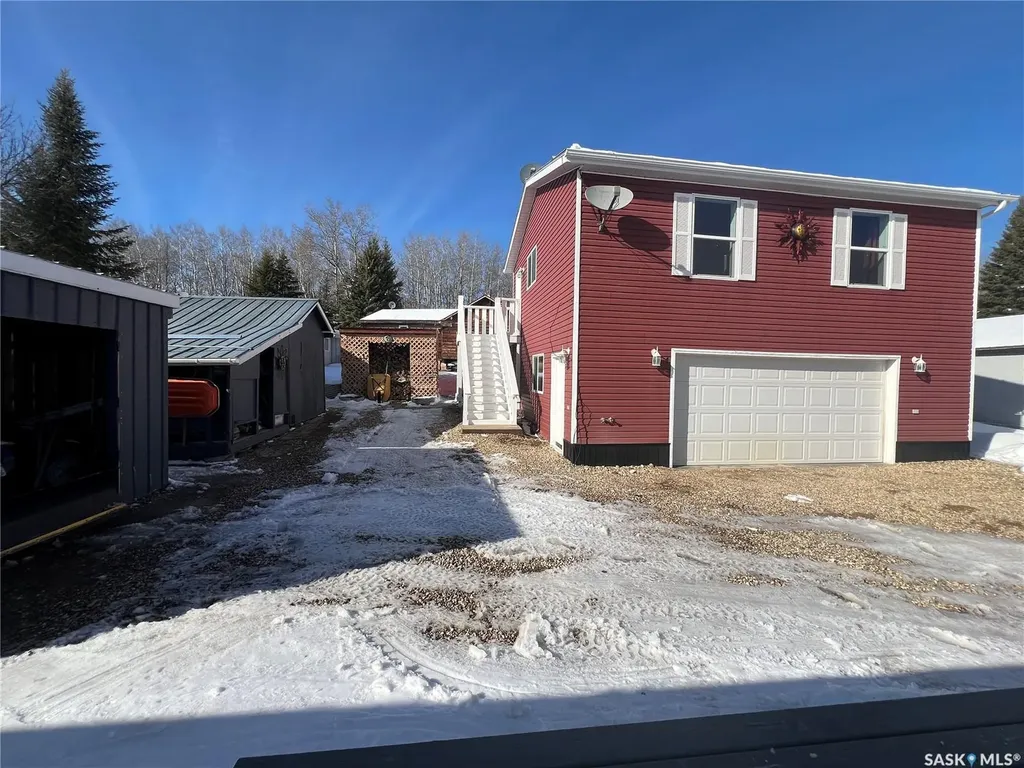 113 Poplar Crescent Hudson Bay Rm No. 394 SK S0E 0Y0