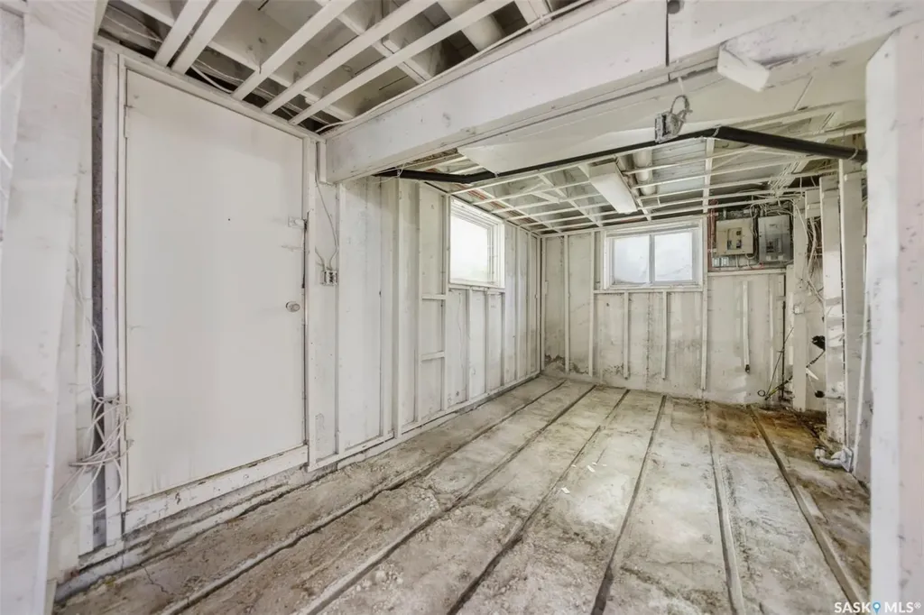 1121 108th Street North Battleford SK S9A 2B1