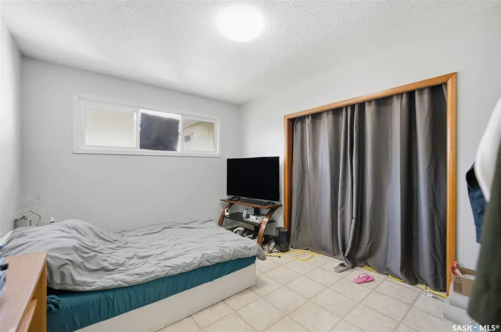 1051 109th Street North Battleford SK S9A 2E3