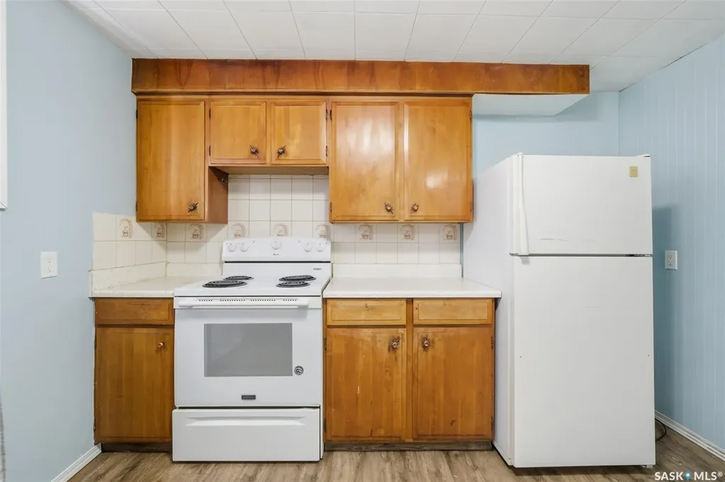 1051 109th Street North Battleford SK S9A 2E3