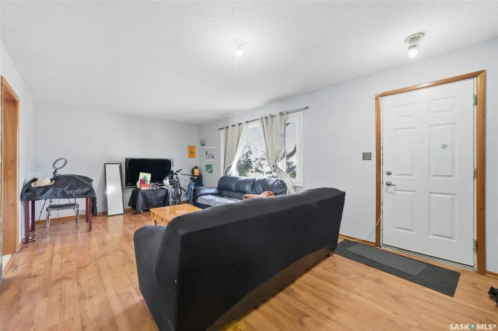 1051 109th Street North Battleford SK S9A 2E3