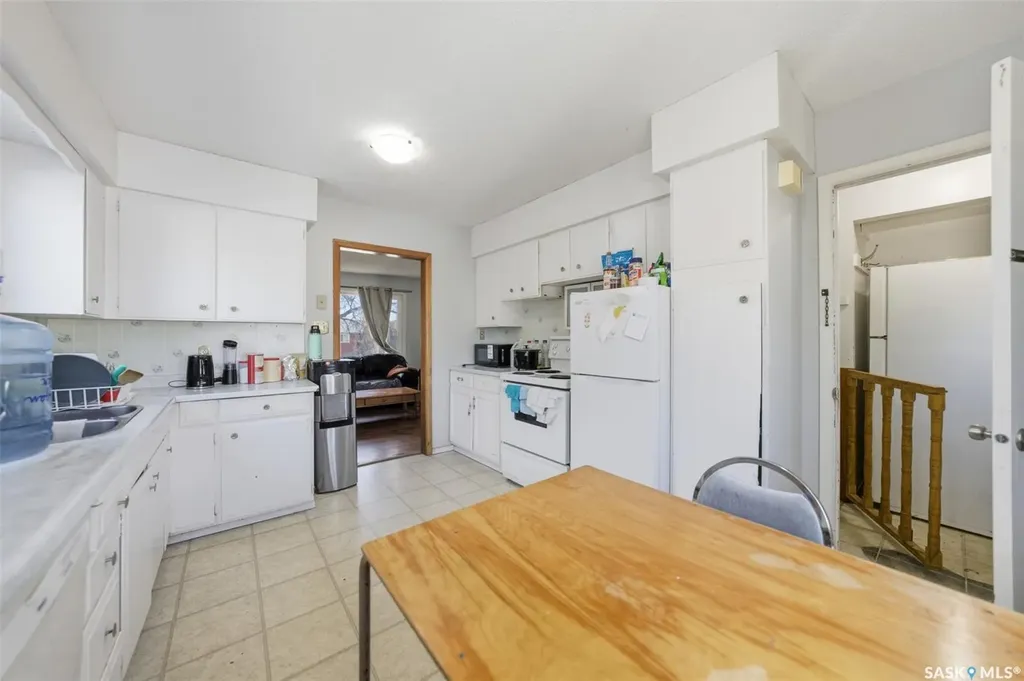 1051 109th Street North Battleford SK S9A 2E3
