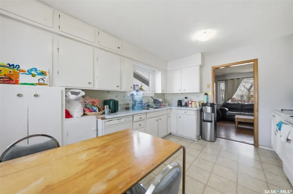 1051 109th Street North Battleford SK S9A 2E3
