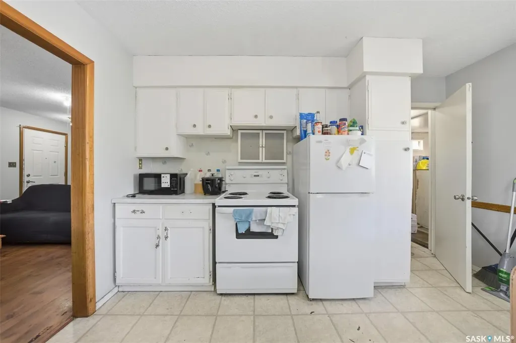 1051 109th Street North Battleford SK S9A 2E3