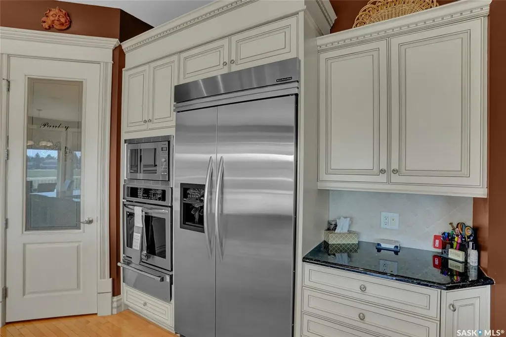 1453 Normandy Drive Moose Jaw SK S6H 6P1