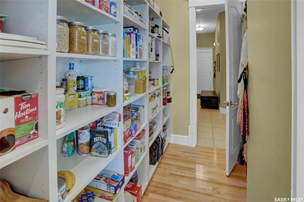 1453 Normandy Drive Moose Jaw SK S6H 6P1