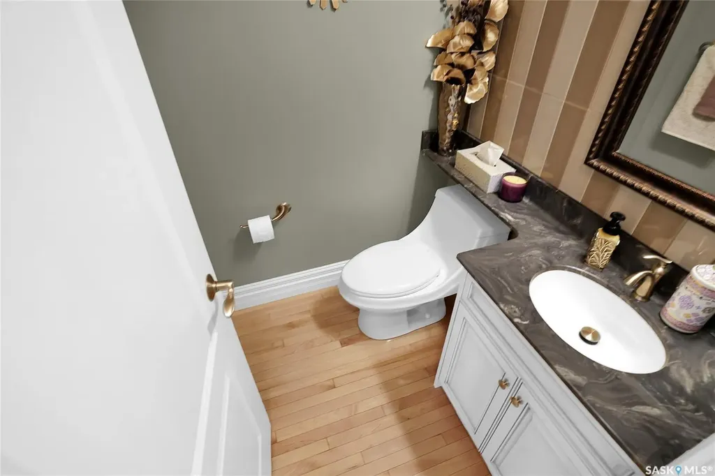 1453 Normandy Drive Moose Jaw SK S6H 6P1
